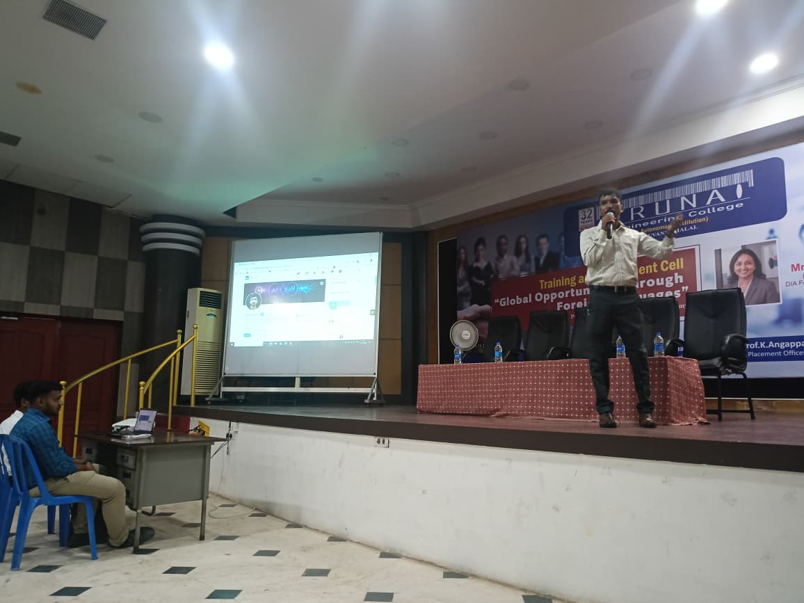 Best IoT Trainer Award at Arunai Engineering College